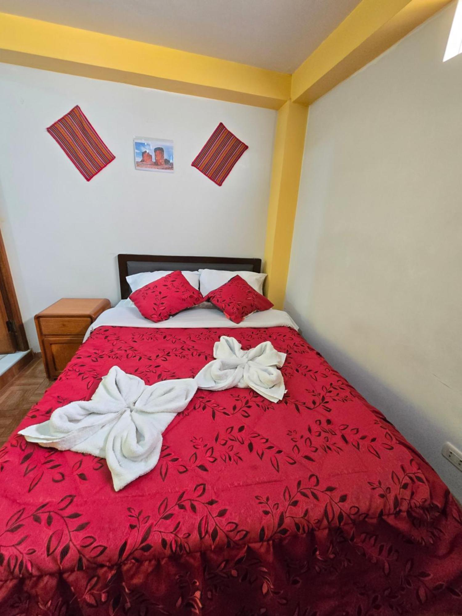 Hostal Acuarius Пуно Экстерьер фото