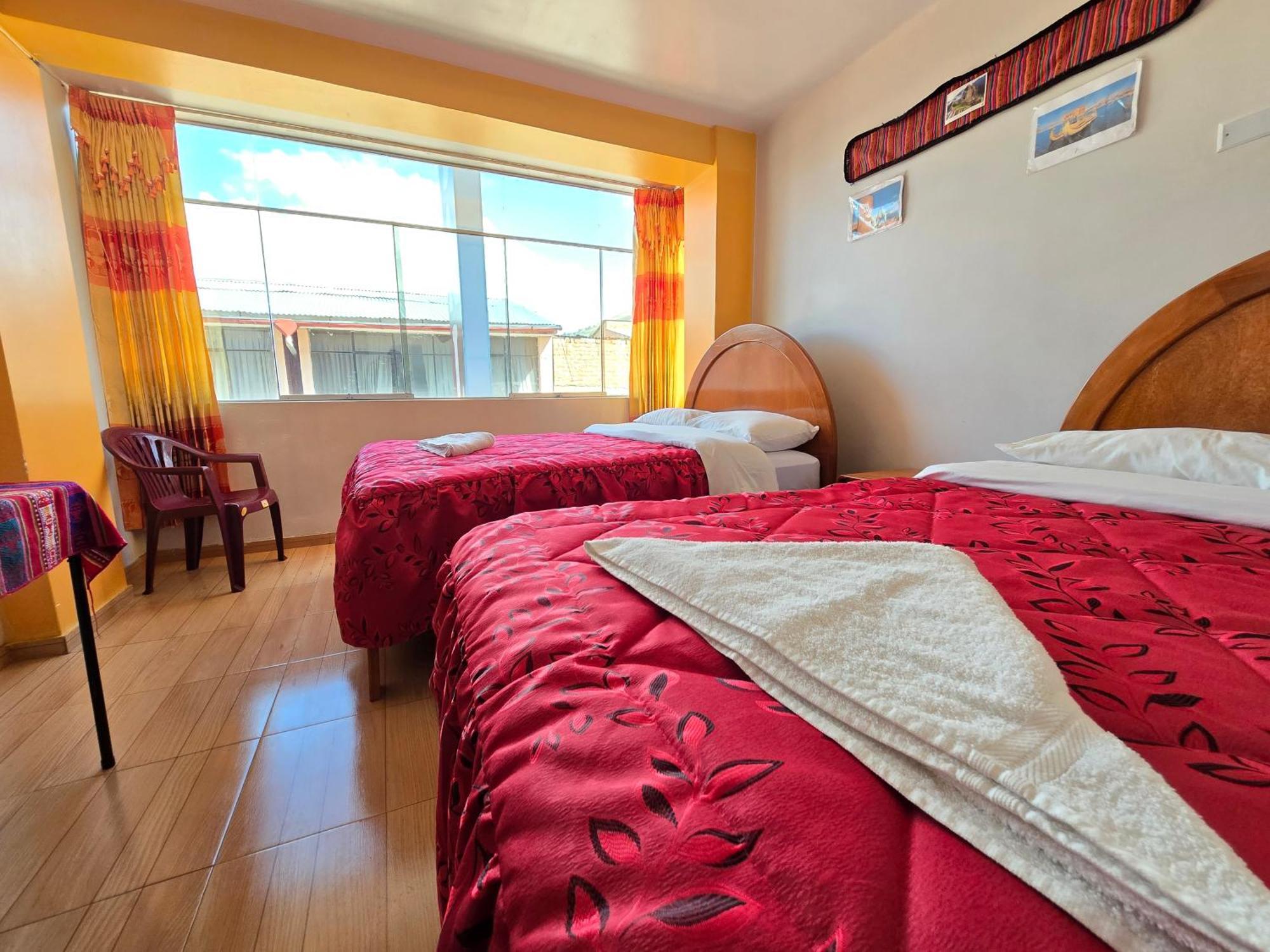 Hostal Acuarius Пуно Экстерьер фото