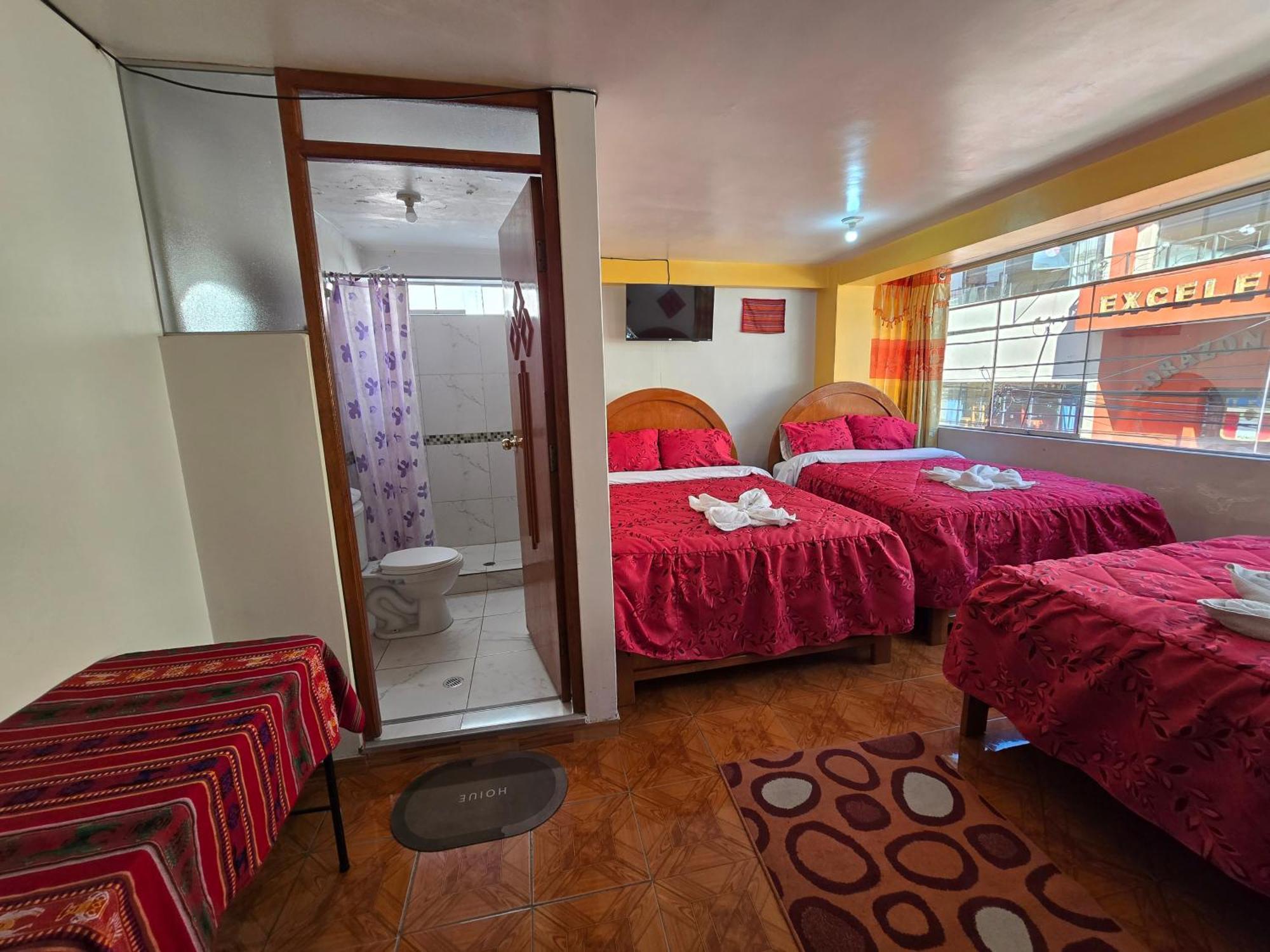 Hostal Acuarius Пуно Экстерьер фото