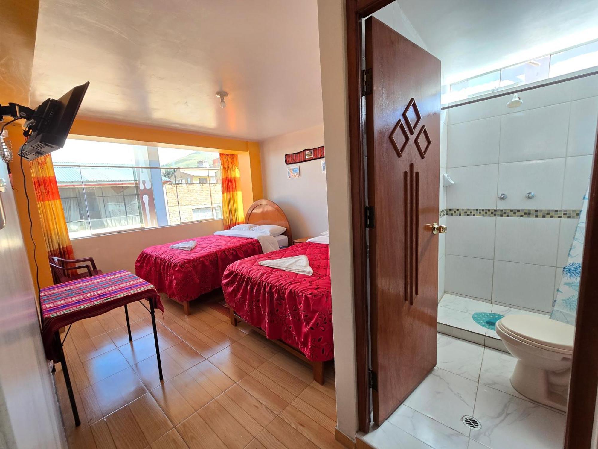 Hostal Acuarius Пуно Экстерьер фото