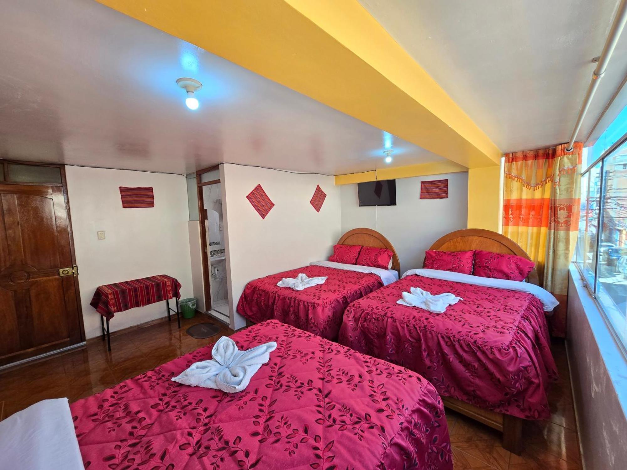 Hostal Acuarius Пуно Экстерьер фото