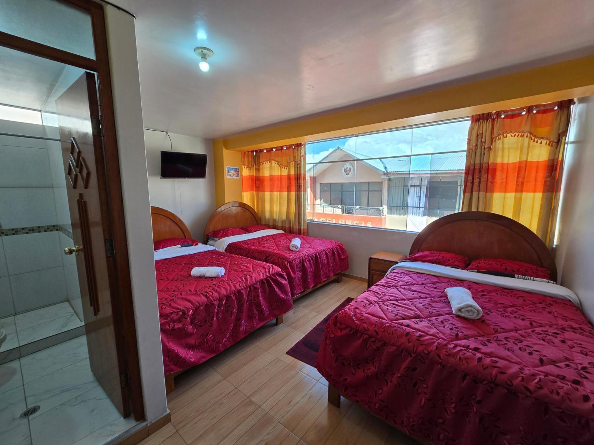Hostal Acuarius Пуно Экстерьер фото